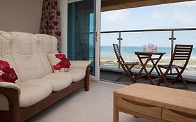 Apartment 5 Latitude 51 Westward Ho!