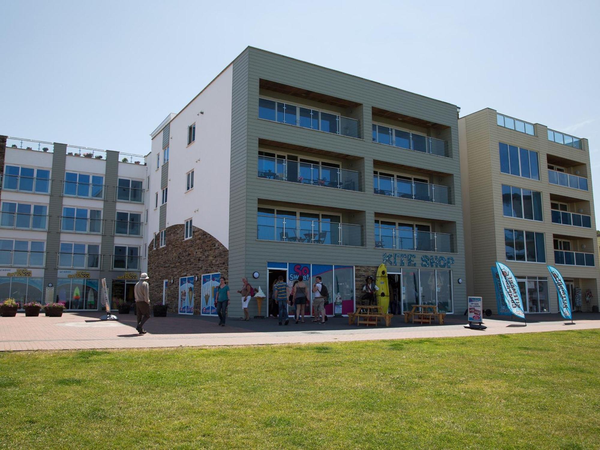 Apartment 5 Latitude 51 Westward Ho! Exterior photo
